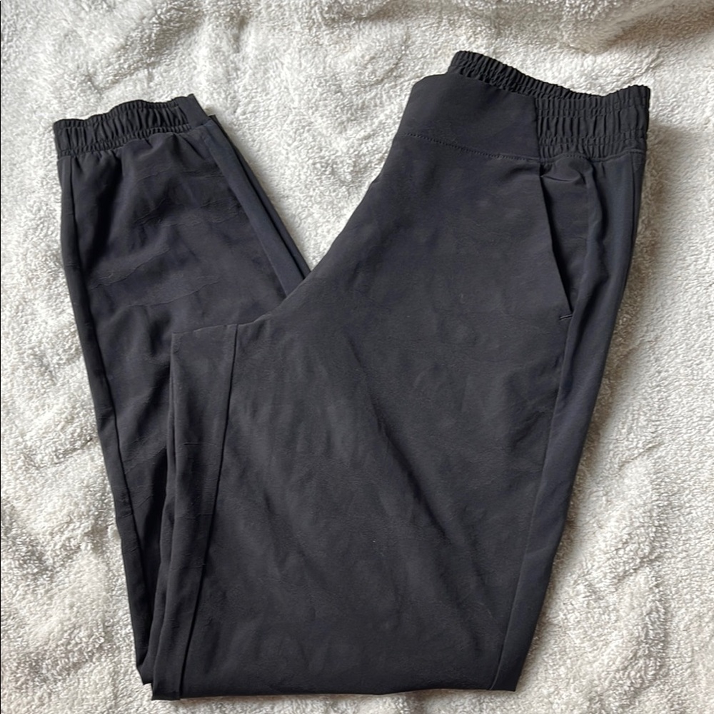 Athleta Textured Brooklyn Jogger